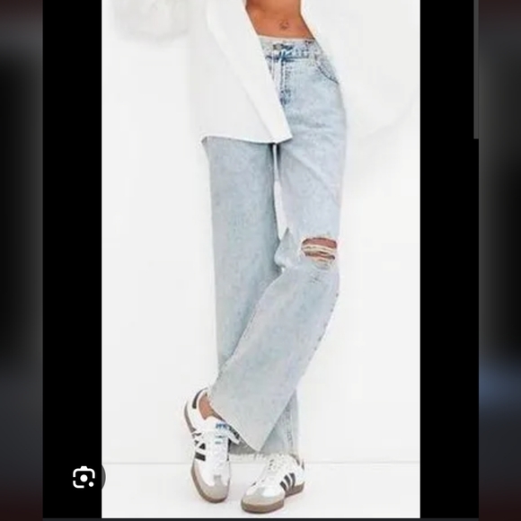 GAP Denim - NWT Gap wide leg jeans, size 32, light wash